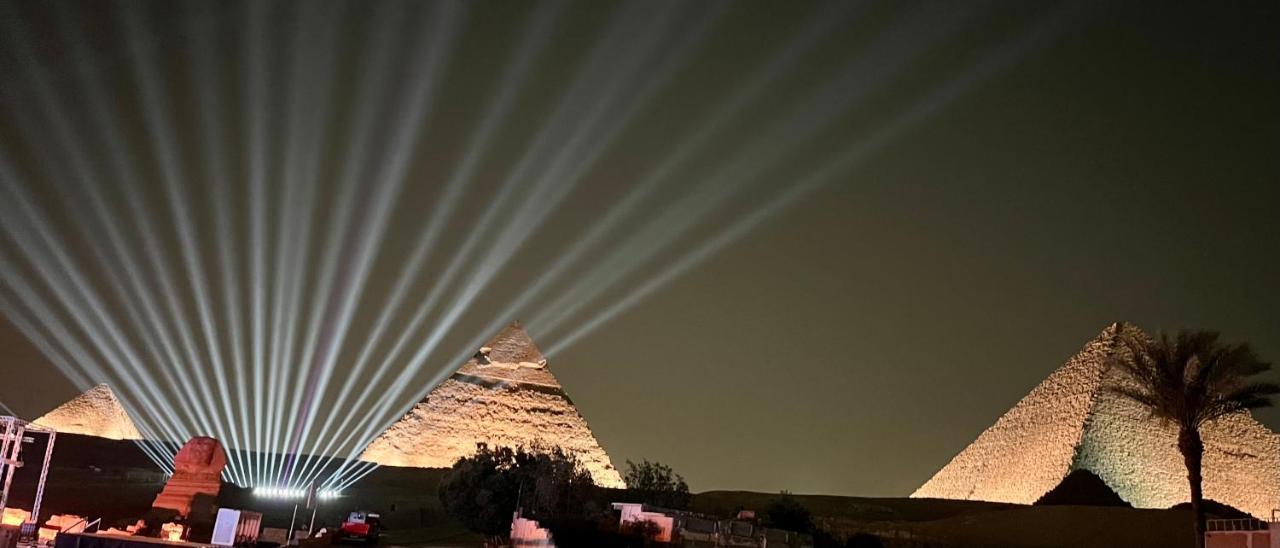 The Gate Hotel Front Pyramids & Sphinx View Kafrat al Jabal Exterior photo