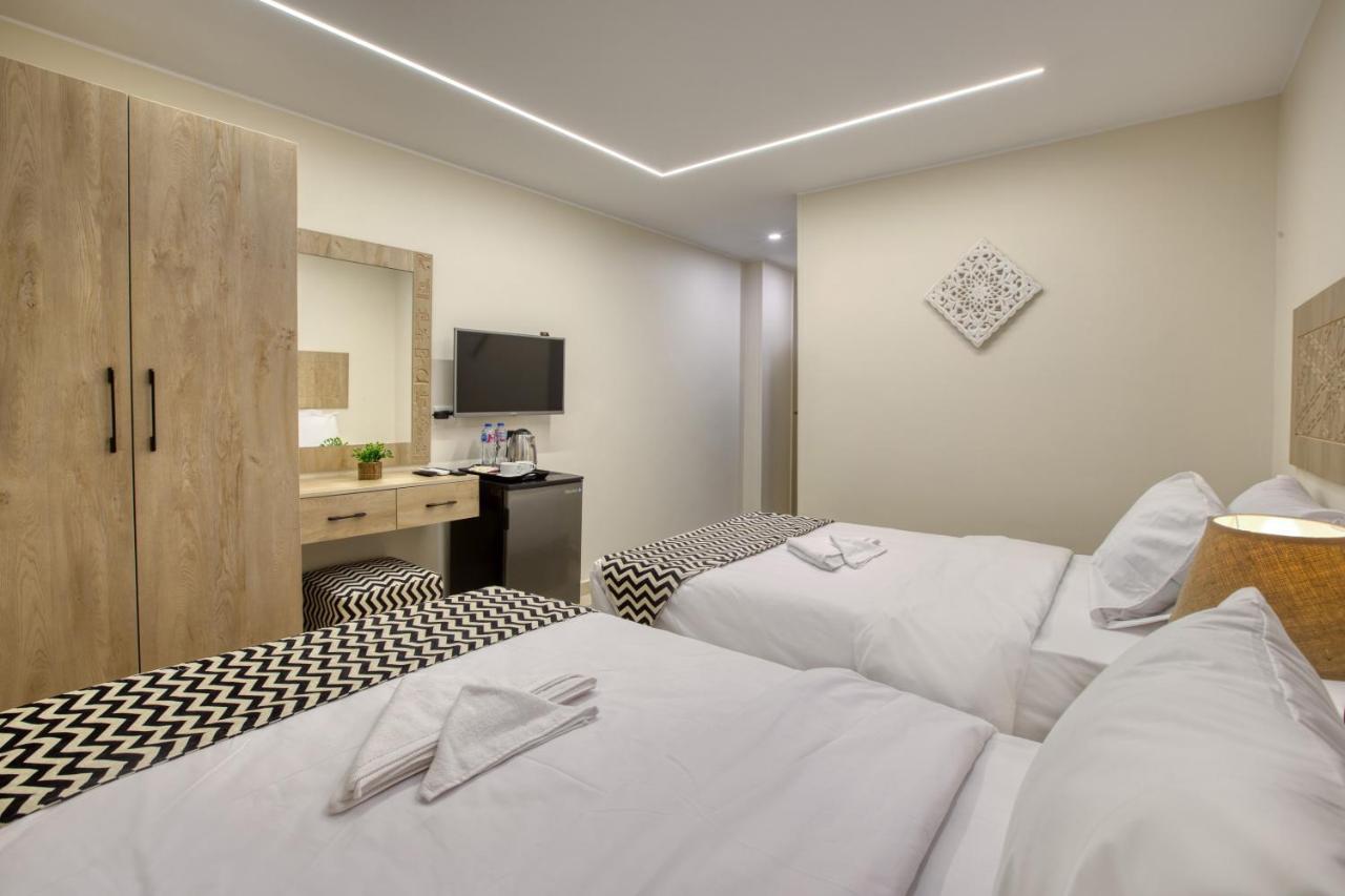 The Gate Hotel Front Pyramids & Sphinx View Kafrat al Jabal Exterior photo