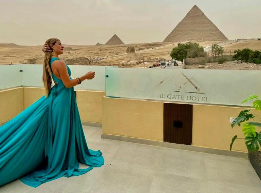 The Gate Hotel Front Pyramids & Sphinx View Kafrat al Jabal Exterior photo
